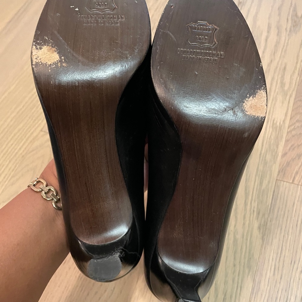 Stuart Weitzman Pumps - image 4